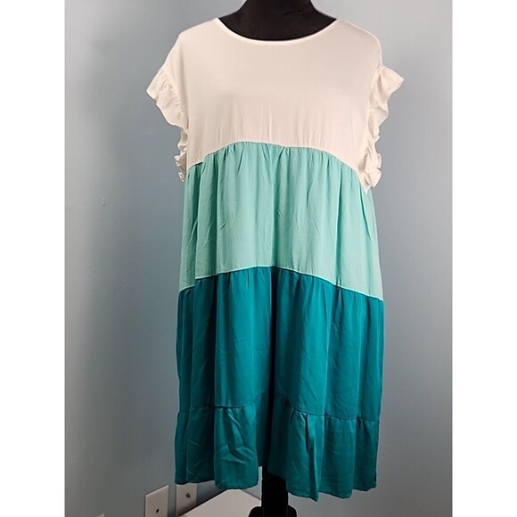 Chicsoul Womans 1X Tiered Dress Knee Length Boho Short Sleeve Empire Waist - Picture 4 of 16